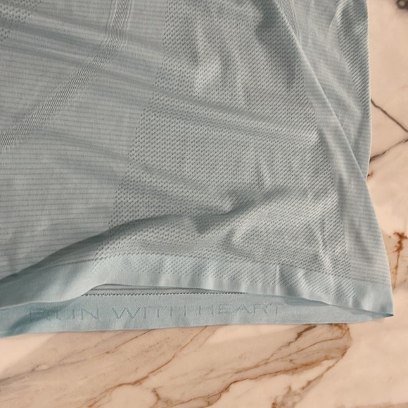 Lululemon Light Blue Swiftly Tech Tank - Picture 6 of 6
